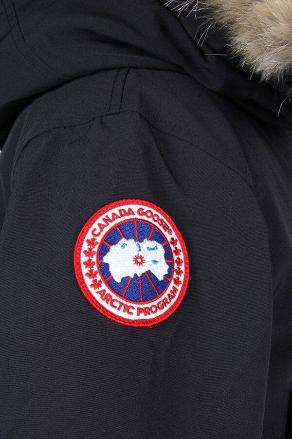 CANADA GOOSE (カナダグース) / ウィメンズ / LABRADOR BOMBER (ラブラドール) / Navy- (7967JL)