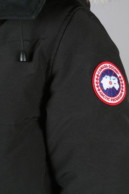 CANADA GOOSE (カナダグース) / ウィメンズ / MACKENZIE PARKA (マッケンジー) / BLACK (2302JL)