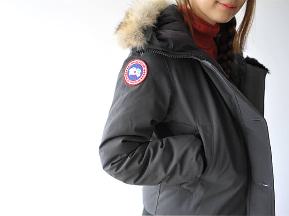 2017秋冬新作 CANADA GOOSE カナダグース LADIES LABRADOR BOMBER ラブラドールボンバー フードファー ダウンジャケット ブルゾンパーカー・7967JL レディース