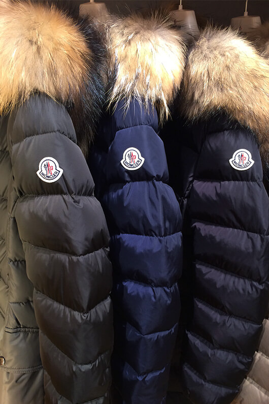 MONCLER モンクレールスーパーコピー /KHLOE クロエ　レディース　ダウンコート【2017-2018年秋冬新作】