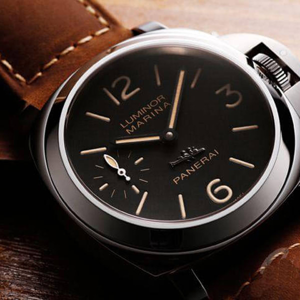 パネライ PANERAI ルミノール マリーナ アッチャイオ リスボン ブティック限定 PAM0541