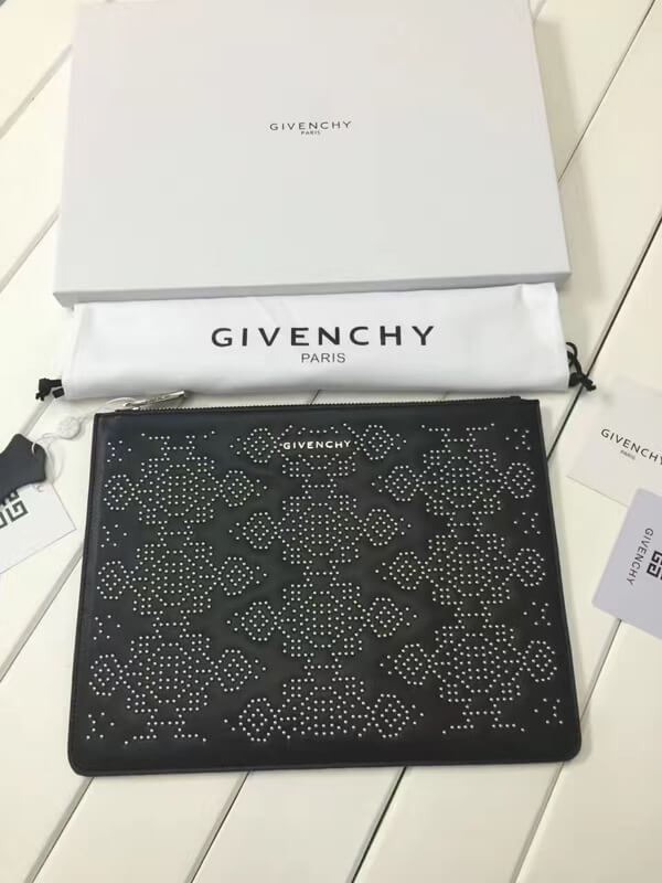 2017新作 GIVENCHY ジバンシィスーパーコピー スターパッチ レザーポーチ BK06072273005