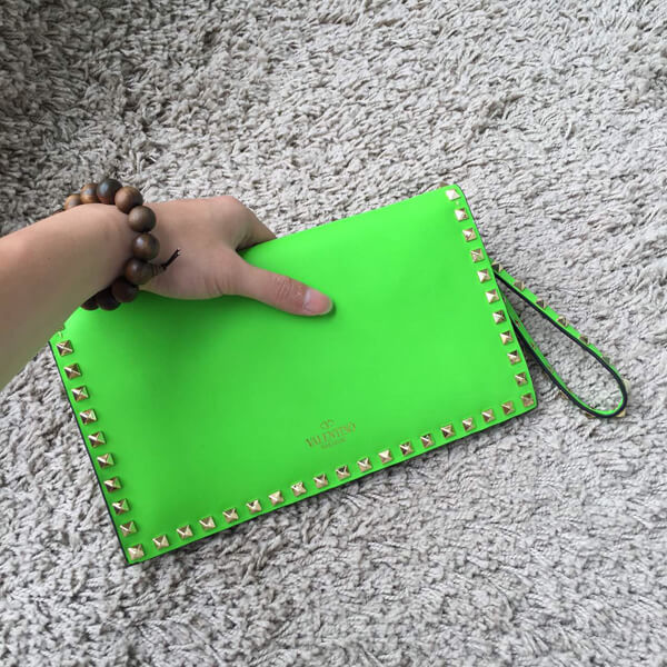 2018SS Valentino ヴァレンティノスーパーコピー Rockstud leather clutch IW15B0399NWB