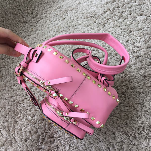 2018新作 Valentino ヴァレンティノスーパーコピーヴァレンティノ（バレンチノ)バックパック PINK