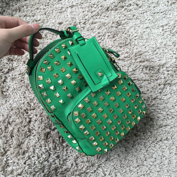 2018AW Valentino ヴァレンティノスーパーコピー★ 人気のロックスタッズバックパック ミニ Green