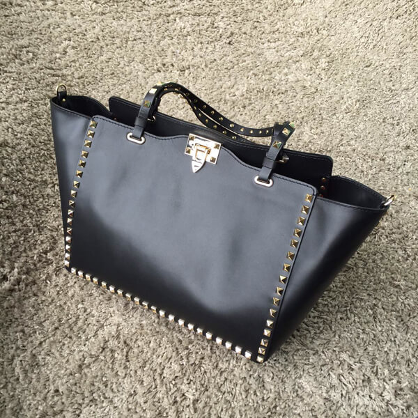 15AW V230 Valentino ヴァレンティノスーパーコピー "Rockstud" tube small trapeze tote IW9B1399NWB