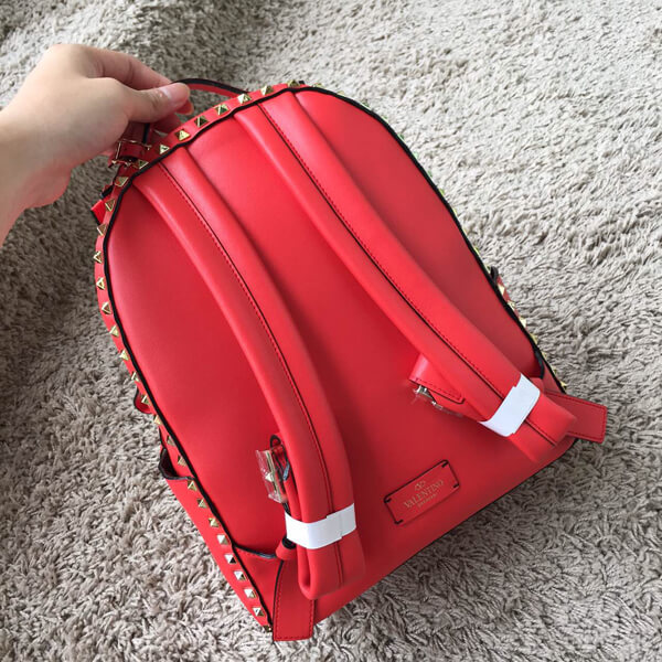 2018SS Valentino ヴァレンティノスーパーコピー ヴァレンティノ ロックスタッズ バックパック Red