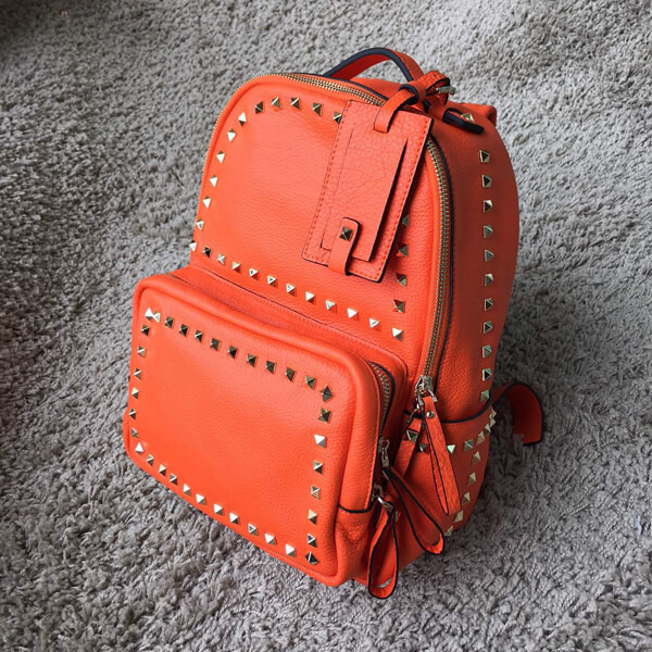 2018新作 Valentino ヴァレンティノスーパーコピー　バックパック　大 Orange！