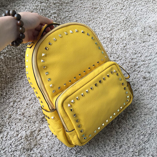 2018SS Valentino ヴァレンティノスーパーコピー　バックパック　大 Yellow！