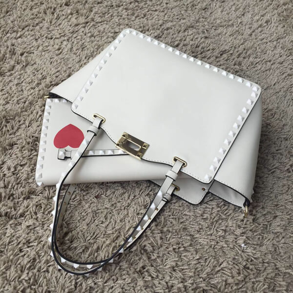 2018年春夏 Valentino ヴァレンティノスーパーコピー White Rockstud leather clutch