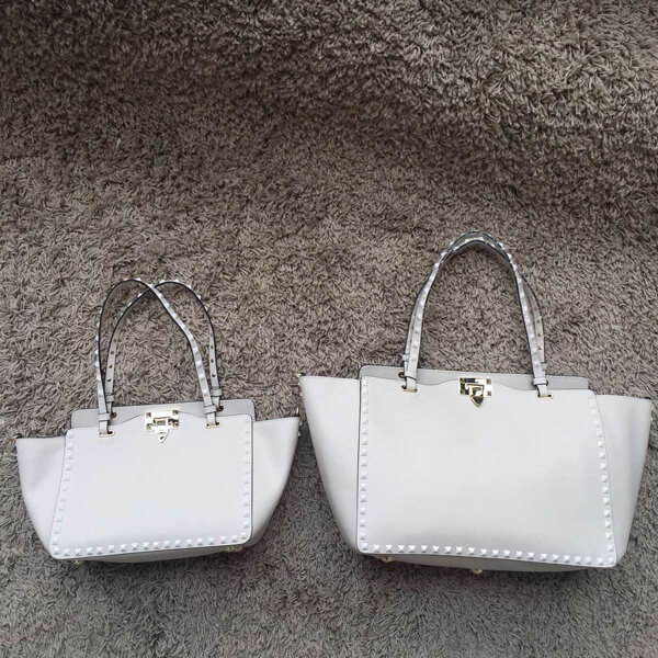 2018AW★Valentino ヴァレンティノスーパーコピー ミニ ロックスタッド White 2WAY Rockstud