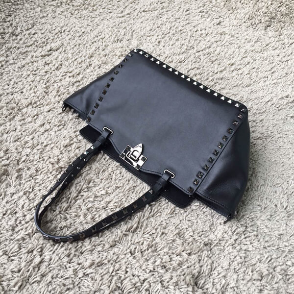 2018AW★Valentino ヴァレンティノスーパーコピー ミニ ロックスタッド 2WAY Rockstud