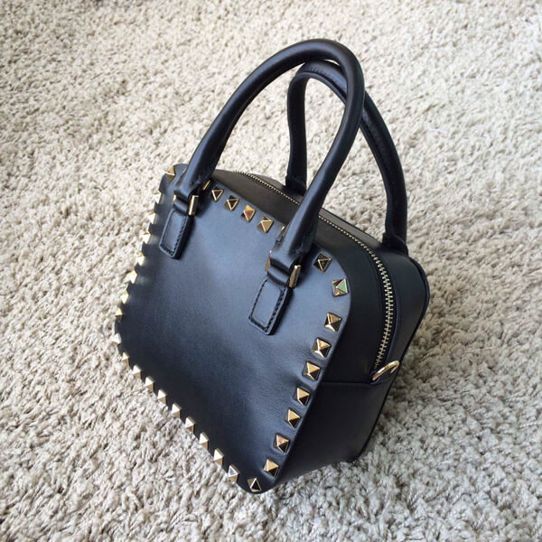 2018-19年秋冬 Valentino ヴァレンティノスーパーコピー ROCKSTUD 2WAY仕様 MINI BAG MARINE IW2B0869