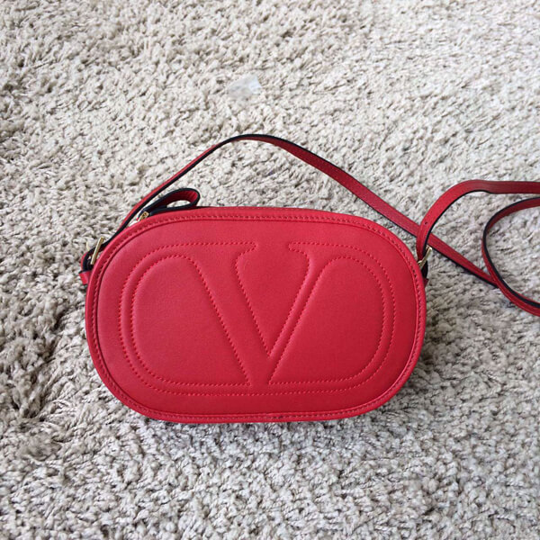 2018SS ★Valentino クロスボディバッグ ヴァレンティノスーパーコピーRed 人気復刻モデル