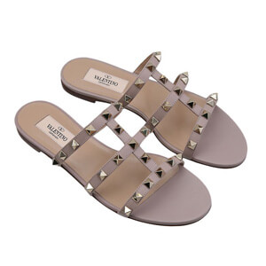 VALENTINOヴァレンティノ ROCKSTUD SANDAL