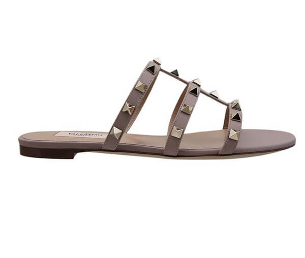 VALENTINOヴァレンティノ ROCKSTUD SANDAL