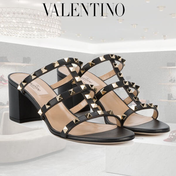 ヴァレンティノVALENTINO スタッズ付き サンダル PW2S0C47VBP