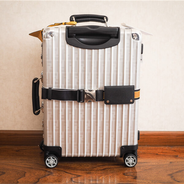 大人気！素晴らしいフェンディ×RIMOWA フェンディ×リモワスーパーコピー スーツケース yellow 33L