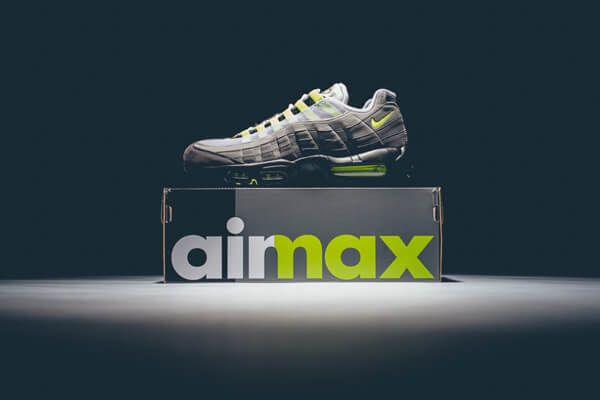 入手困難！エアマックス95 イエローグラデ 偽物 2020 ナイキ Air Max 95 OG スーパーコピー★最高の履き心地！