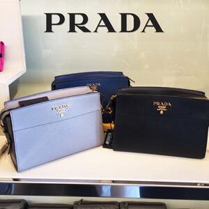 ☆PRADAプラダ☆ 完売前に♪SAFFIANO クロスボディ 多色有り*1BH104