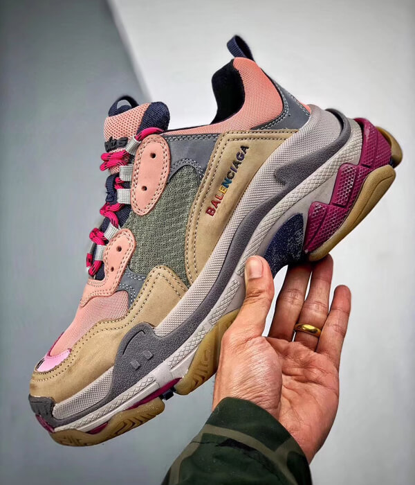 バレンシアガ Triple S "ピンクグレー" 534162W09OG