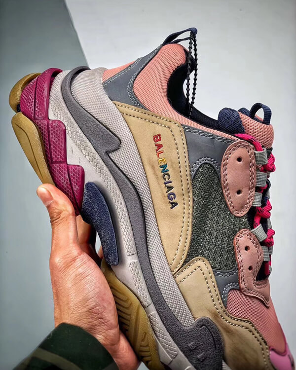 バレンシアガ Triple S "ピンクグレー" 534162W09OG