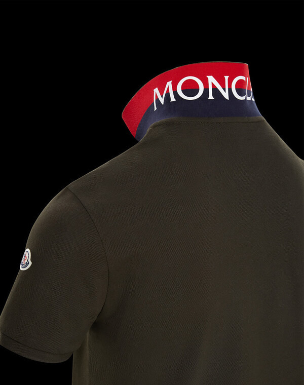 2019SS【モンクレールスーパーコピー MONCLER】トリコロール襟ロゴ&ワッペン付ポロシャツ