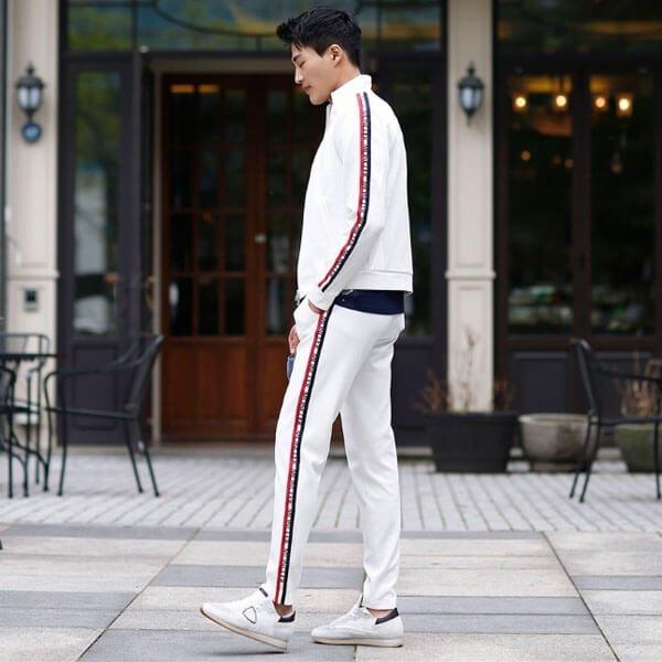 MONCLER 2019 トリコロールライン ロゴ ジャケット IVORY