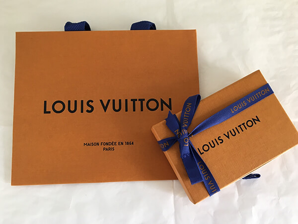 ギフト最適です♪◆ルイヴィトン スーパーコピー◆ポルト クレ･LV ファセット チャーム M65216★すぐ届く！