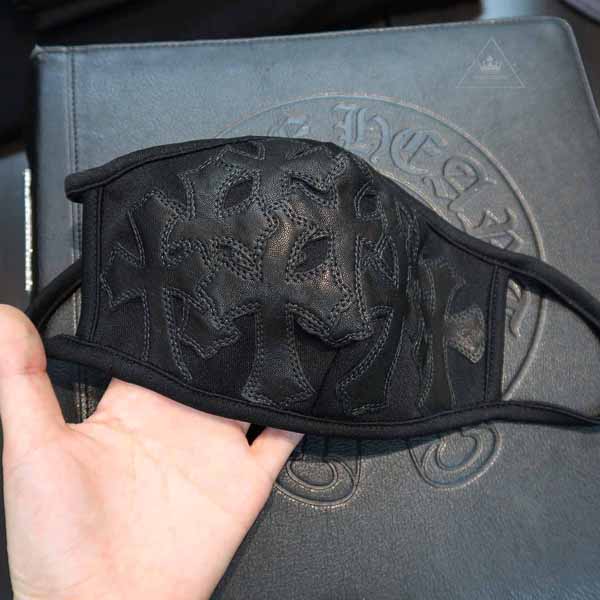 注目度抜群！国内完売！Chrome Hearts クロムハーツ  【スーパーコピーN級品】 Cemetery Cross Face mask マスク