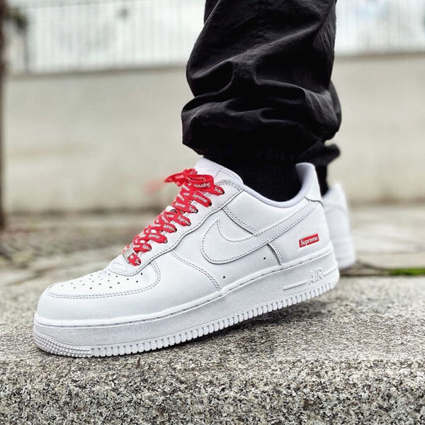 シュプリーム エアフォース1 偽物★人気商品 シュプリーム ナイキ スニーカー AIR FORCE 1 LOW スーパーコピー★ White