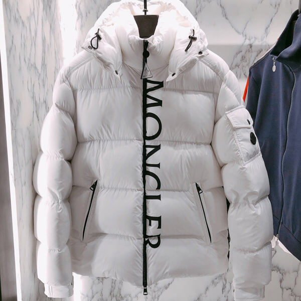 MONCLER★20/21AW 今季注目のモデル MAURES★超希少カラー・関税込み