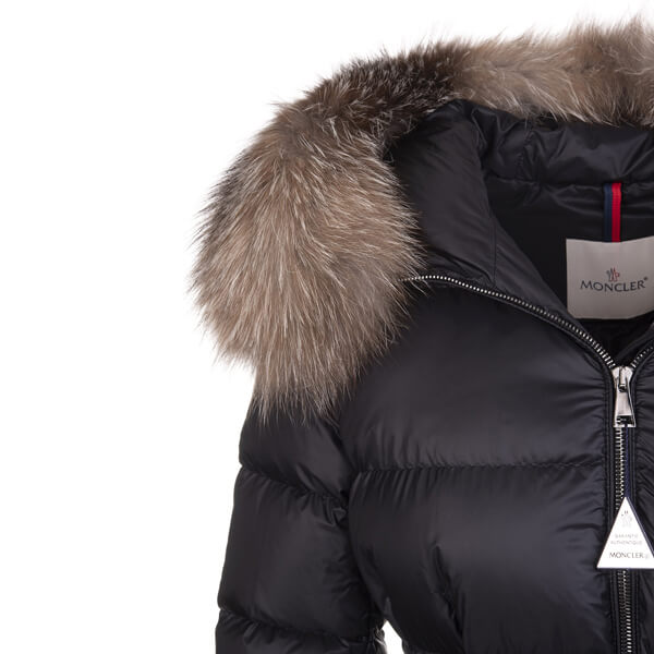 今季大人気☆関税送料込 MONCLER Boed ファーダウンジャケット0931A55202C0229999