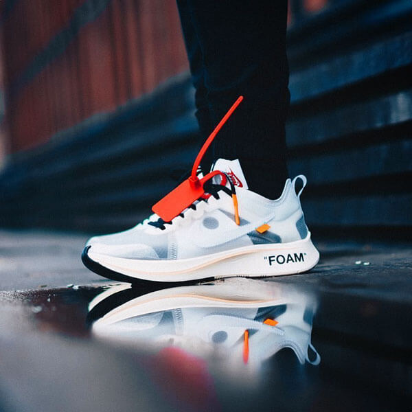 Off-White ナイキ Zoom Fly オフホワイト ナイキ ズームフライ AJ4588 100