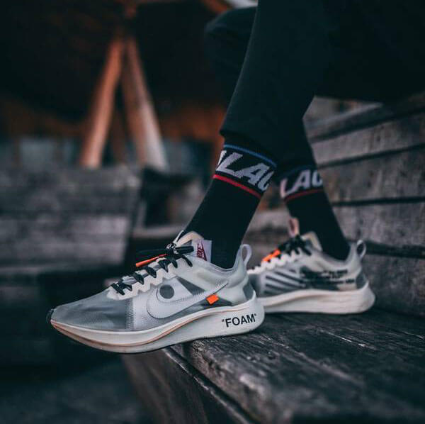 Off-White ナイキ Zoom Fly オフホワイト ナイキ ズームフライ AJ4588 100