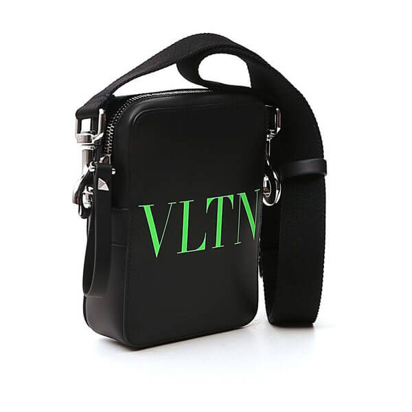 VALENTINO ∞ VLTN ロゴ レザー ミニショルダーバッグ UY2B0943FQK