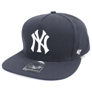 入手困難！47ブランド 偽物★ニューヨークヤンキースキャップ偽物★シュプリーム x NY Yankees x 47 Brand 5-Panel Snapback Cap 紺