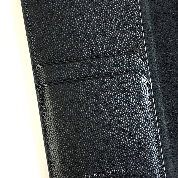 サンローラン　GRAIN DE POUDRE EMBOSSED iPhoneケース 559405BTY0N1000