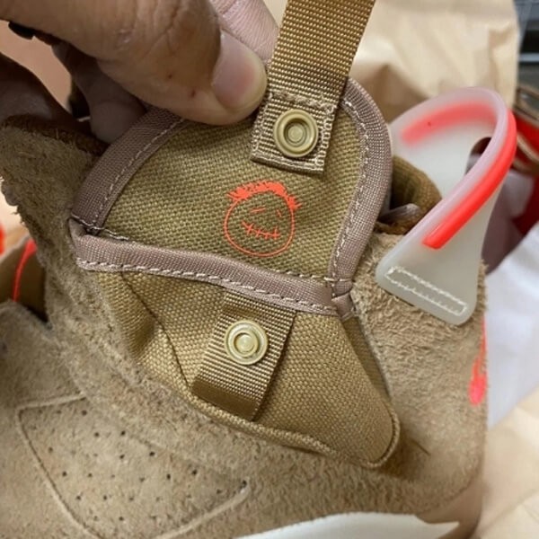 入手困難激レア!travis scott×AIR JORDAN 6“BRITISH KHAKI”偽物 DH0690-200