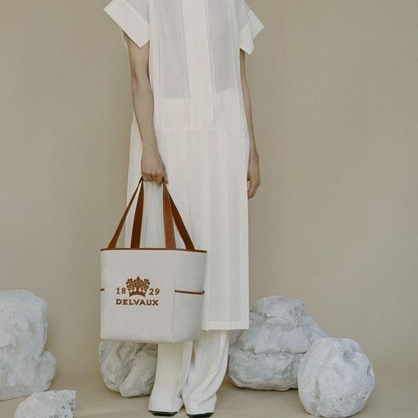 ギフトに最適♪デルヴォー Delight Tote in Canvas トートバッグスーパーコピー