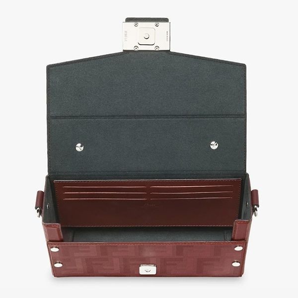 最新で絶対欲しい！フェンディ バゲット ソフトトランク レザー バッグ コピー 3色 7VA565AJF4F0GXN