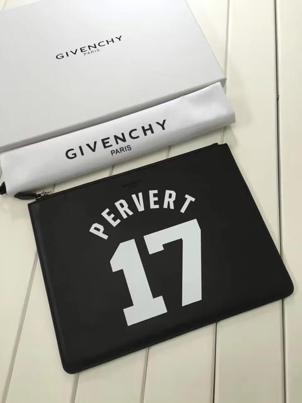 2017新作 GIVENCHY ジバンシィスーパーコピー PERVERT スターパッチ レザーポーチ BK06072273003