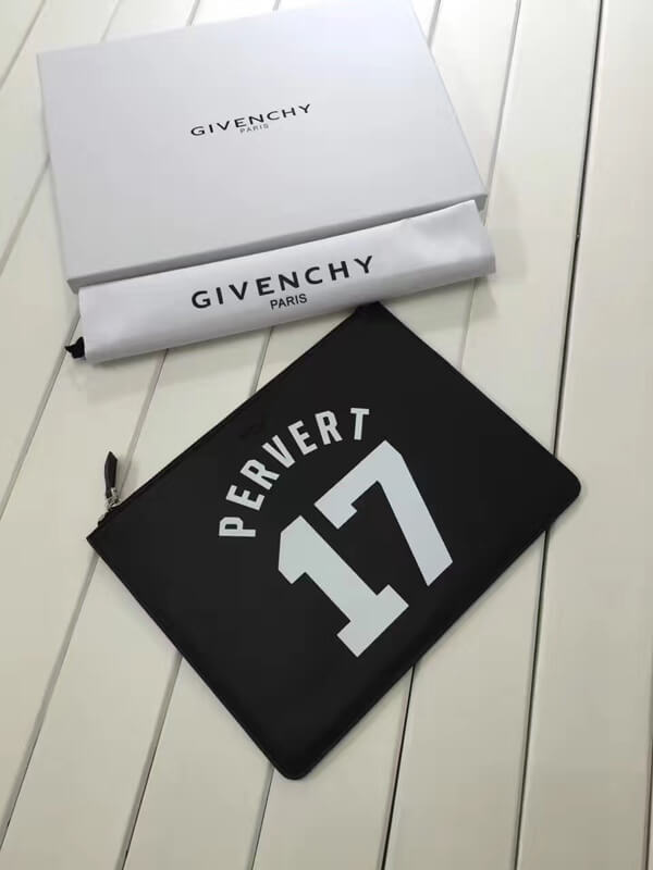 2017新作 GIVENCHY ジバンシィスーパーコピー PERVERT スターパッチ レザーポーチ BK06072273003