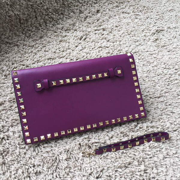 2018新作【Valentino ヴァレンティノスーパーコピー】Rockstudクラッチ Purple IW8B0399NWB