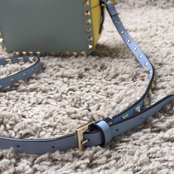 18SS ☆Valentino ヴァレンティノスーパーコピー Rockstud クロスボディバッグ☆