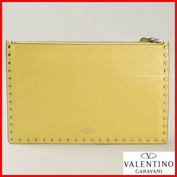 2018新作【Valentino ヴァレンティノスーパーコピー】RockstudクラッチバッグＬ Yellow