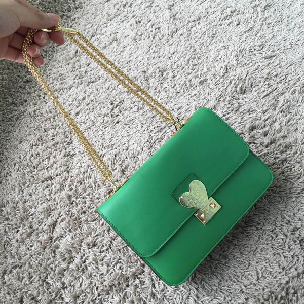 2018AW セレブ愛用者多数☆Valentino ヴァレンティノスーパーコピー☆ Green LAmour Leather Shoulder Bag