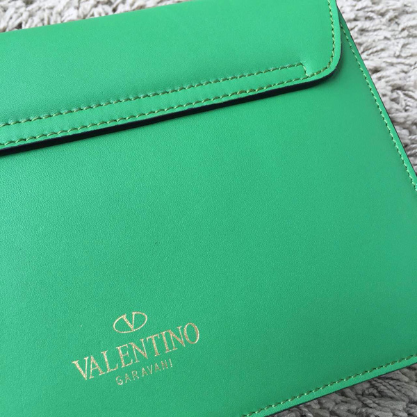 2018AW セレブ愛用者多数☆Valentino ヴァレンティノスーパーコピー☆ Green LAmour Leather Shoulder Bag