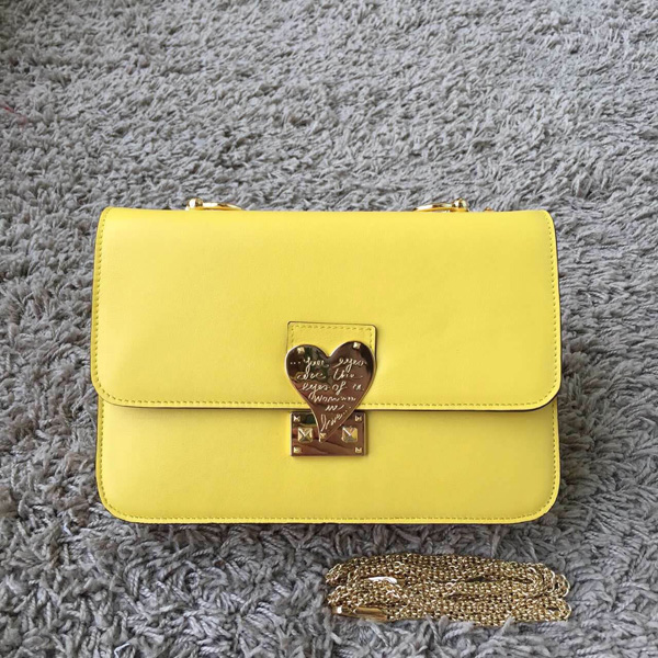 2018SS セレブ愛用者多数☆Valentino ヴァレンティノスーパーコピー☆ Yellow LAmour Leather Shoulder Bag