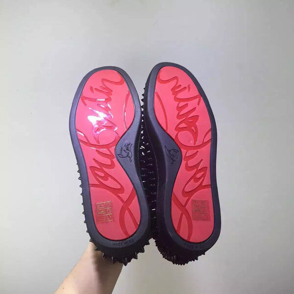 秋冬のスエード新作 Christian Louboutin クリスチャンルブタンスーパーコピー Roller Boat スパイクスリッポン